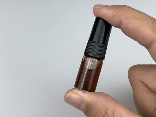 男用延时喷剂试用装 男性喷雾精油软